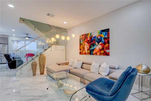11474 NW 77th St, Doral, FL 33178, Sold 09/17/24