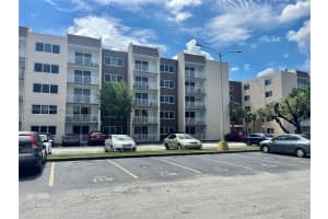 6950 Miami Gardens Dr, Hialeah, FL 33015, Sold 08/21/24