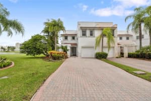 10900 NW 62nd Terrace, Doral, FL 33178, Sold 09/17/24