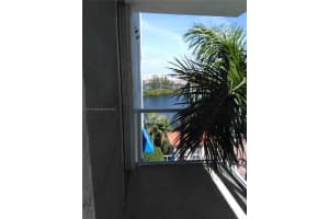 5085 NW 7th St, Miami, FL 33126, Sold 09/12/24