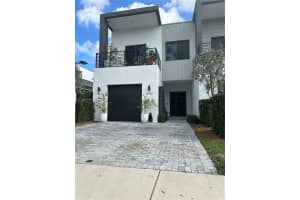 6790 SW 80th St, Miami, FL 33143, Sold 11/22/24
