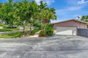 8760 SW 150th Terrace, Palmetto Bay, FL 33176, Sold 10/08/24