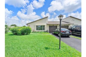 5429 Mirror Lakes Blvd, Boynton Beach, FL 33472, Sold 09/20/24