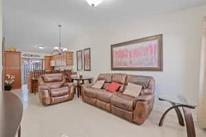 2372 W 73rd Pl # 11-A, Hialeah, FL 33016, Sold 10/17/24