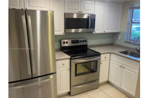 9621 Sunrise Lakes Blvd APT 101, Sunrise, FL 33322, Sold 12/19/24