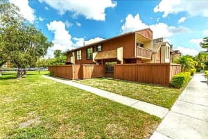11561 SW 64th St a, Miami, FL 33173, Sold 02/04/25