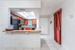 2840 SW 14th St APT 19, Boynton Beach, FL 33426, Sold 10/31/24