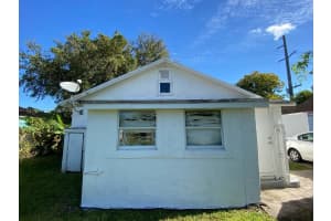 8982 NW 5th Ave, El Portal, FL 33150, Sold 12/03/24