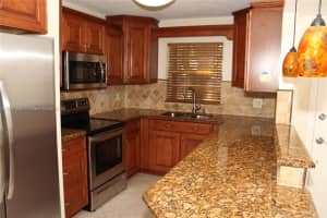 5041 SW 121st Terrace, Cooper City, FL 33330, Sold 09/26/24
