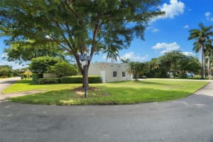 7505 SW 139th St, Palmetto Bay, FL 33158, Sold 01/14/25