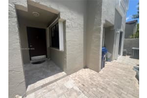 10520 SW 153rd Ct APT 8, Miami, FL 33196, Sold 12/20/24