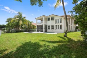 7305 NW 19th Ct, Pembroke Pines, FL 33024, Sold 02/04/25