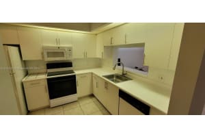 13800 SW 5th Ct, Pembroke Pines, FL 33027, Sold 10/30/24