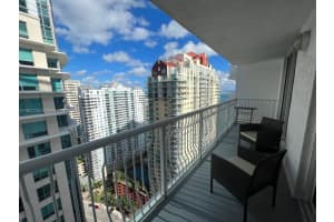 1200 Brickell Bay Dr APT 3404, Miami, FL 33131, Sold 07/02/25