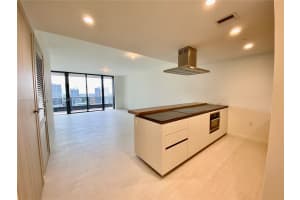 1000 Brickell Plaza Unit 2008, Miami, FL 33131, Sold 11/04/24