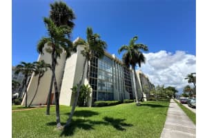 2000 Atlantic Shores Blvd APT 204, Hallandale Beach, FL 33009, Sold 10/20/24