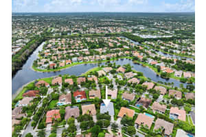 512 Stonemont Ln, Weston, FL 33326, Sold 09/20/24