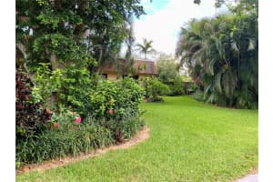 2301 SE 7th Dr, Pompano Beach, FL 33062, Sold 01/15/25