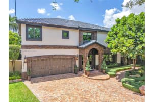 9071 NW 190th St, Hialeah, FL 33018, Sold 09/17/24
