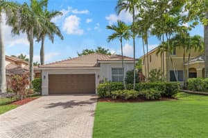 1812 Aspen Ln, Weston, FL 33327, Sold 10/07/24