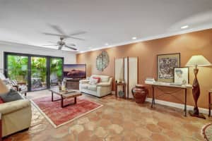 543 SW 7th Ave, Fort Lauderdale, FL 33315, Sold 09/11/24