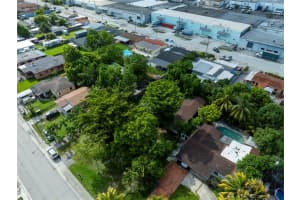 511 W 16th St, Hialeah, FL 33010, Sold 01/17/25