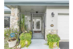 5050 Hawkes Bluff Ave, Davie, FL 33331, Sold 03/04/25