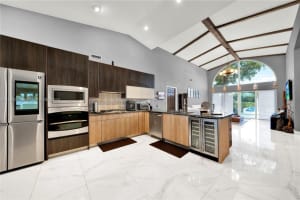 5124 NW 106th Ave, Doral, FL 33178, Sold 09/27/24