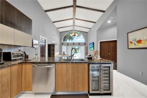 5124 NW 106th Ave, Doral, FL 33178, Sold 09/27/24