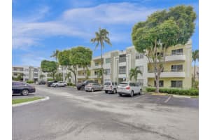 10765 SW 108th Ave APT 207, Miami, FL 33176, Sold 11/01/24