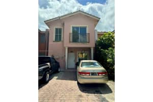 860 SW 6th Ct, Florida City, FL 33034, Sold 09/26/24