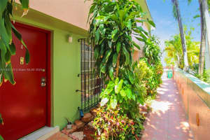 937 Michigan Ave APT 4, Miami Beach, FL 33139, Sold 02/13/25