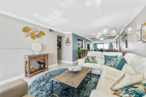 6347 Bay Club Dr APT 1, Fort Lauderdale, FL 33308, Sold 01/24/25