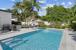 660 NE 121st St, Biscayne Park, FL 33161, Sold 01/23/25