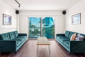 1025 Alton Rd APT 605, Miami Beach, FL 33139, Sold 12/12/24