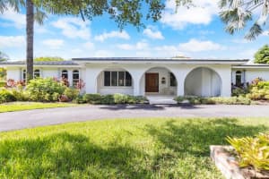 7520 SW 112th St, Pinecrest, FL 33156, Sold 09/24/24