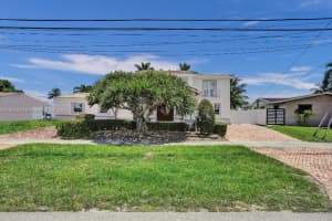 7950 NW 185th St, Hialeah, FL 33015, Sold 03/05/25