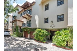 Coconut Ave, Miami, FL 33133, Sold 04/01/25