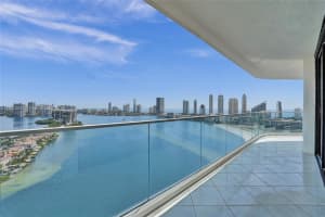 2800 Island Blvd APT 2804, Aventura, FL 33160, Sold 12/10/24