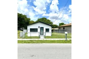 237 NW 7th Ave, Dania Beach, FL 33004, Sold 10/01/24