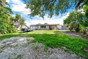 11610 NW 29th St, Sunrise, FL 33323, Sold 10/22/24