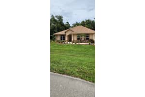 1003 SE 11th St, Okeechobee, FL 34974, Sold 05/14/25