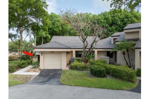 9433 Chelsea Dr S, Davie, FL 33324, Sold 04/17/25