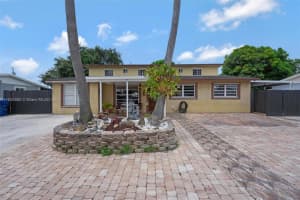 4971 NW 179th St, Miami Gardens, FL 33055, Sold 12/02/24