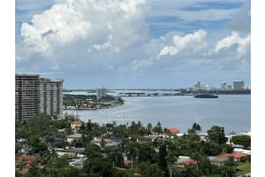 1000 Quayside Terrace, Miami, FL 33138, Sold 04/04/25