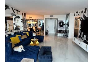 1000 Quayside Terrace, Miami, FL 33138, Sold 04/04/25