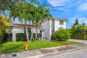7520 Hispanola Ave, North Bay Village, FL 33141, Sold 09/26/24