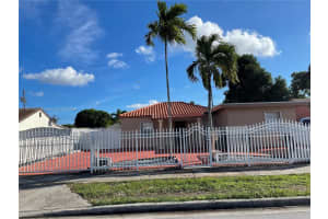 740 SE 4th St, Hialeah, FL 33010, Sold 09/18/24