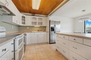 1350 SW 122nd Ave, Miami, FL 33184, Sold 11/19/24