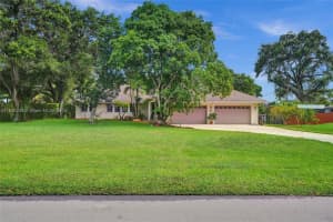 16630 SW 62nd St, Southwest Ranches, FL 33331, Sold 01/20/25